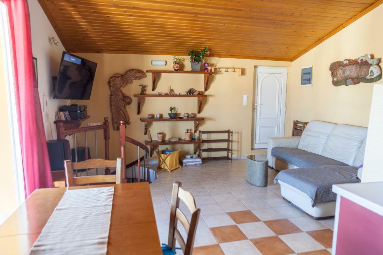 Appartement Attic Anemoessa à Alexandroúpoli Extérieur photo